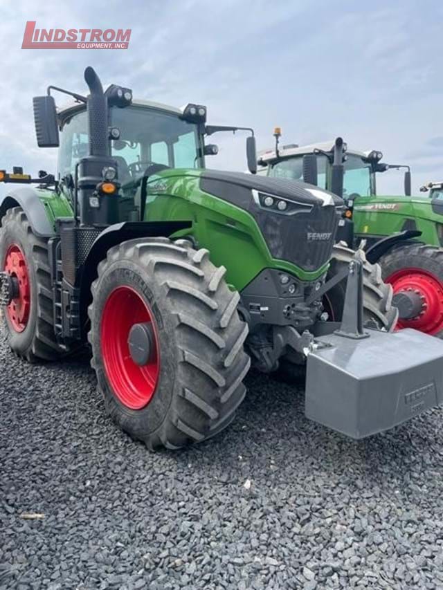 USED 2018 FENDT 1042 TRACTOR TR4455