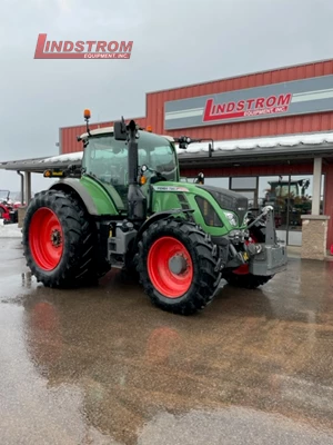 Bruder Fendt 209 S Tractor with Tipping Trailer - Yeager's Sporting Goods