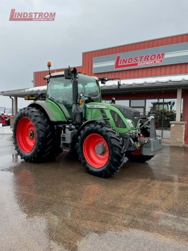 USED 2014 FENDT 720 TRACTOR TR6244